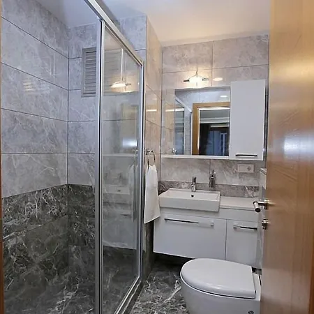 Art Nouveau Galata 3*