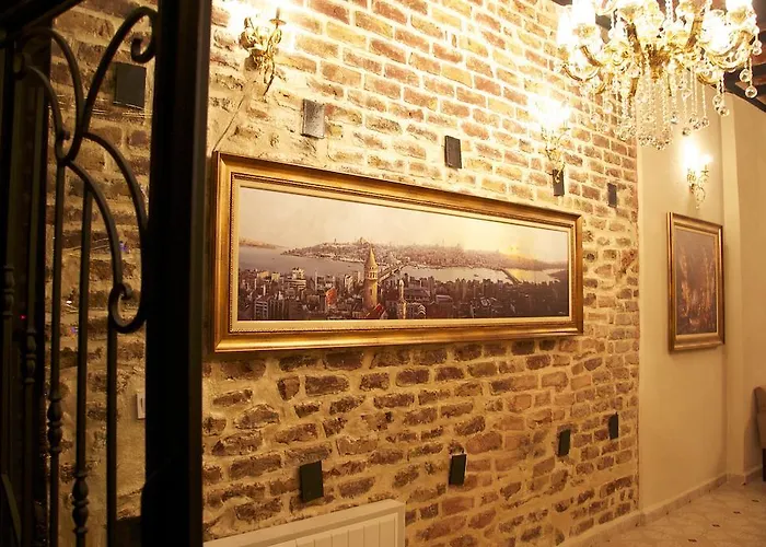 アパートホテル アールヌーボー ガラタ 3*