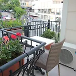 מלון דירות Art Nouveau Galata 3*