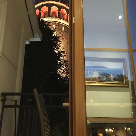 Art Nouveau Galata Lägenhetshotell